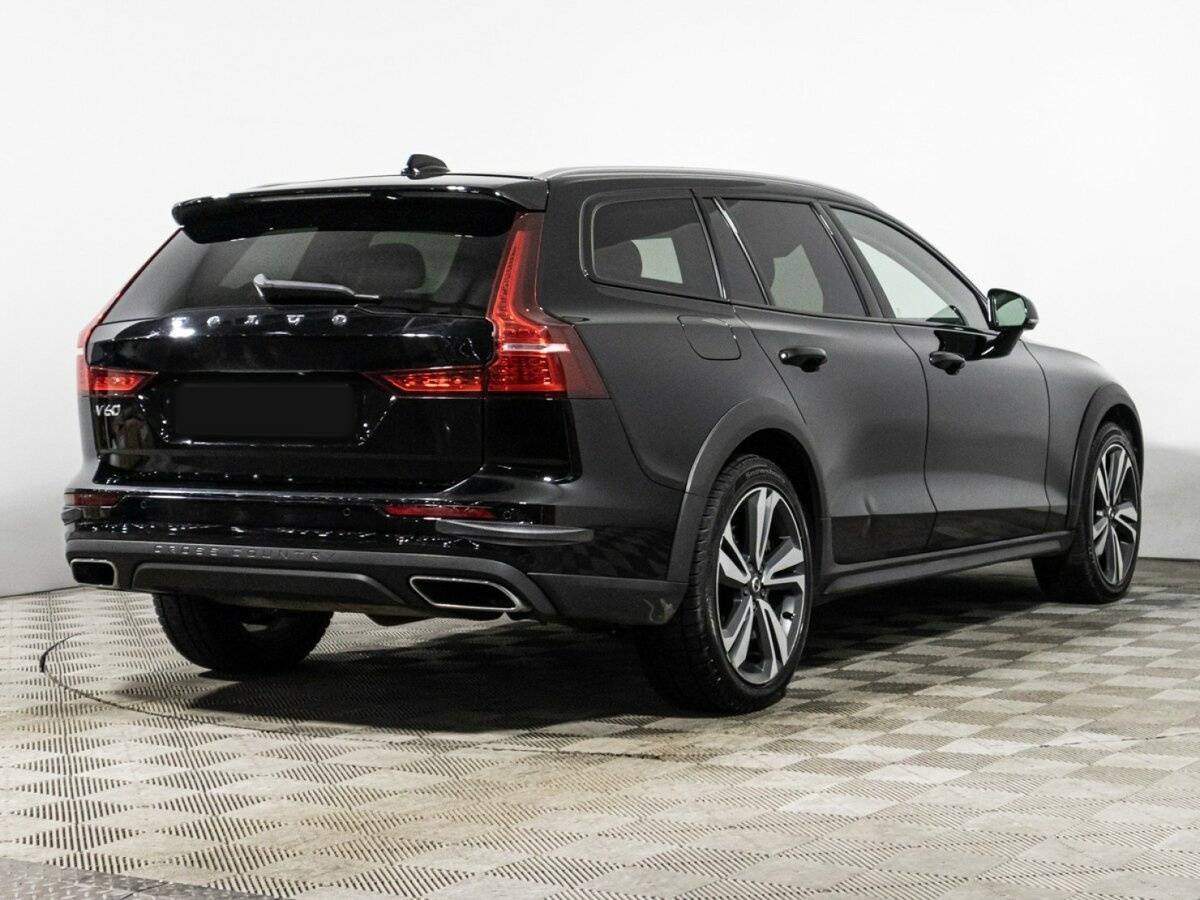 Volvo V60 Cross Country, 2019 - 149 126 км. | Фото №5