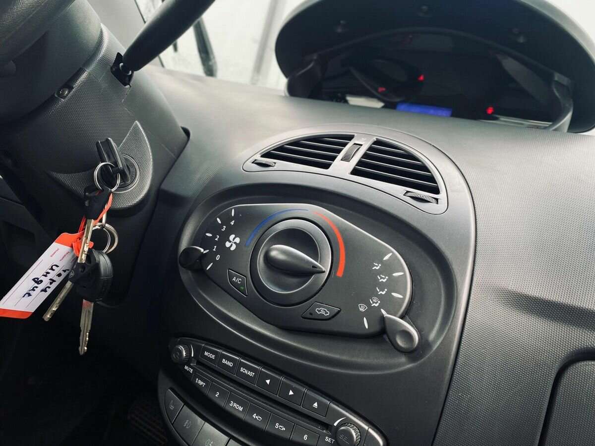 Chery IndiS (S18D), 2013 Фото №13