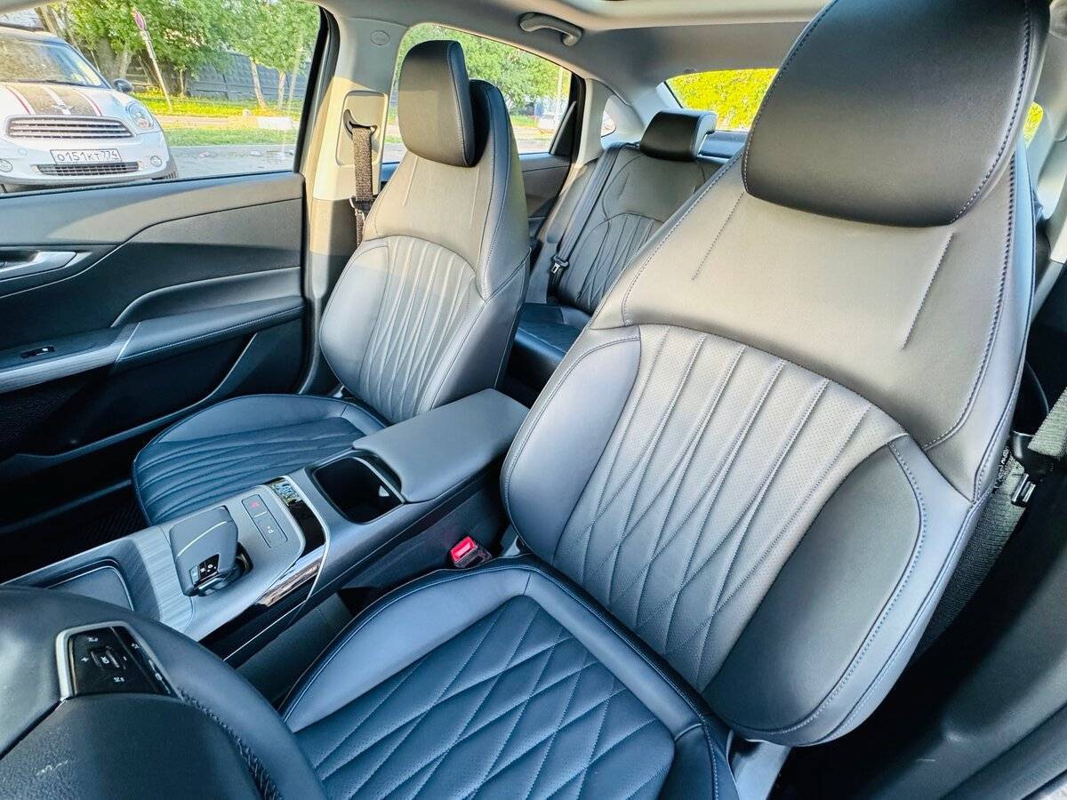 Changan Lamore, 2023 - 1 590 км. | Фото №3