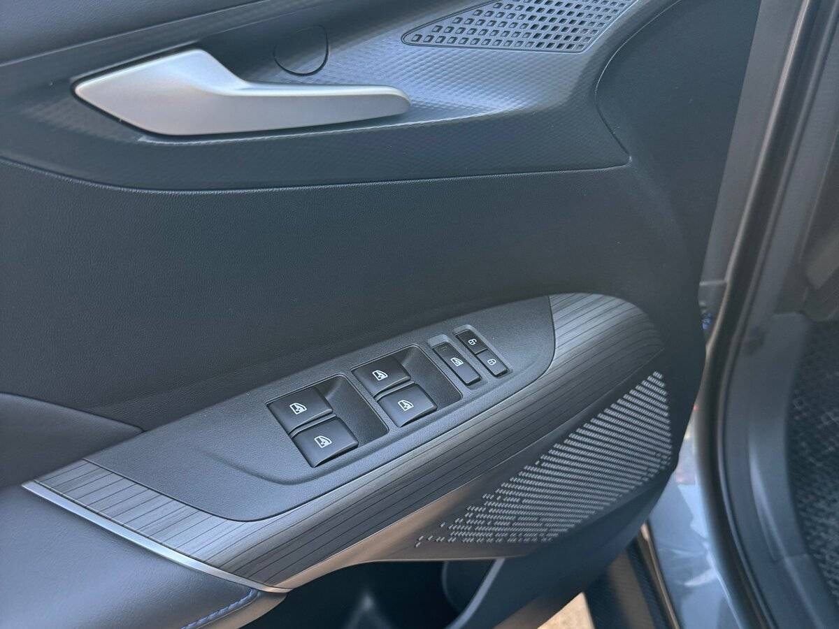 Changan Lamore, 2023 - 1 590 км. | Фото №4