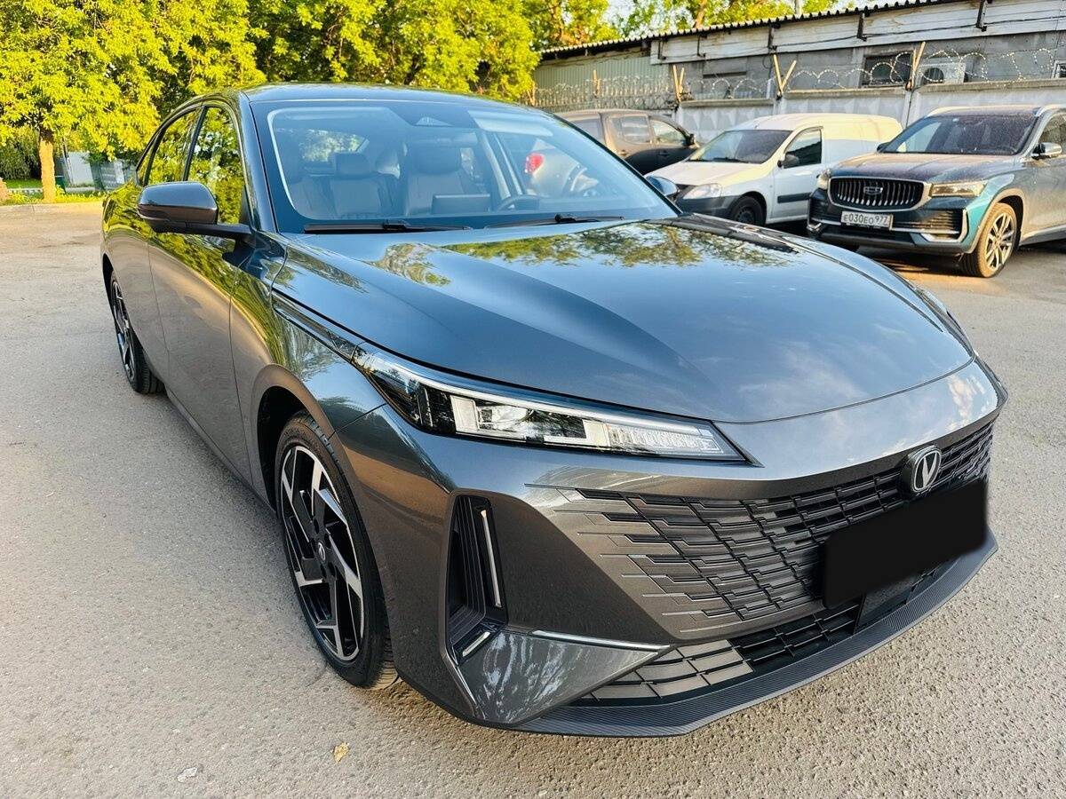 Changan Lamore, 2023 - 1 590 км. | Фото №5