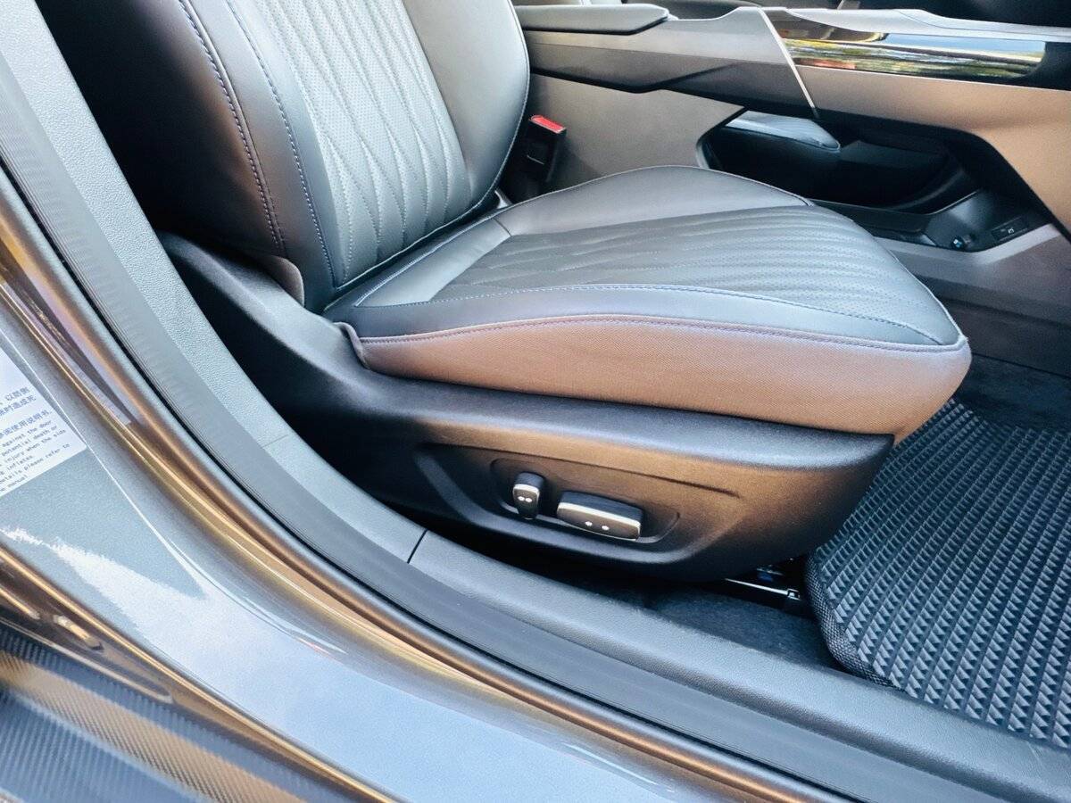 Changan Lamore, 2023 Фото №28