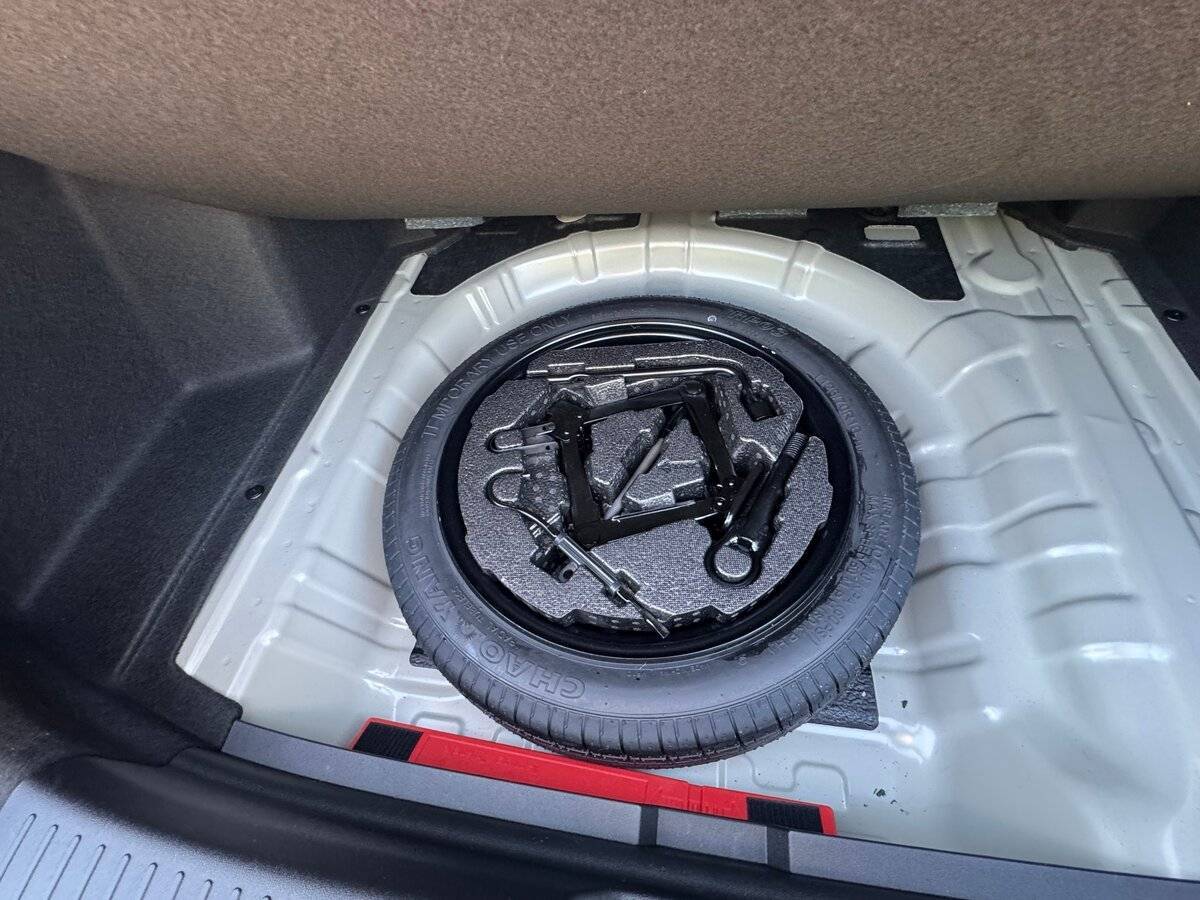 Changan Lamore, 2023 Фото №33