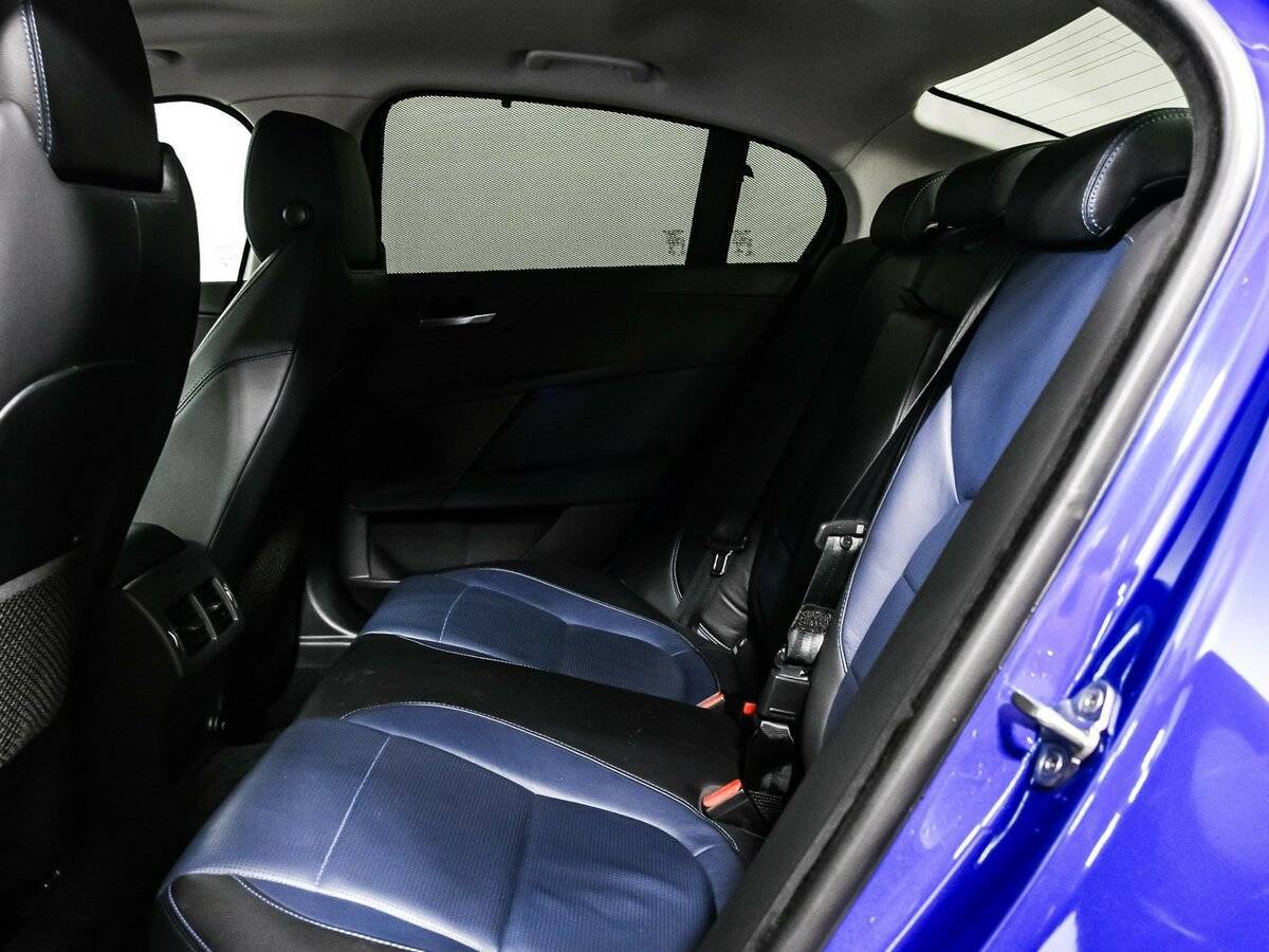 Jaguar XE, 2018 Фото №12