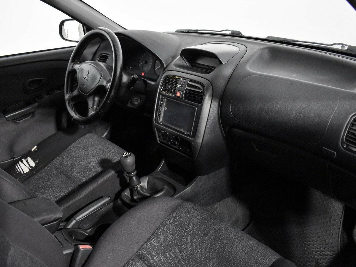 Mitsubishi Carisma, 2003 Фото №11
