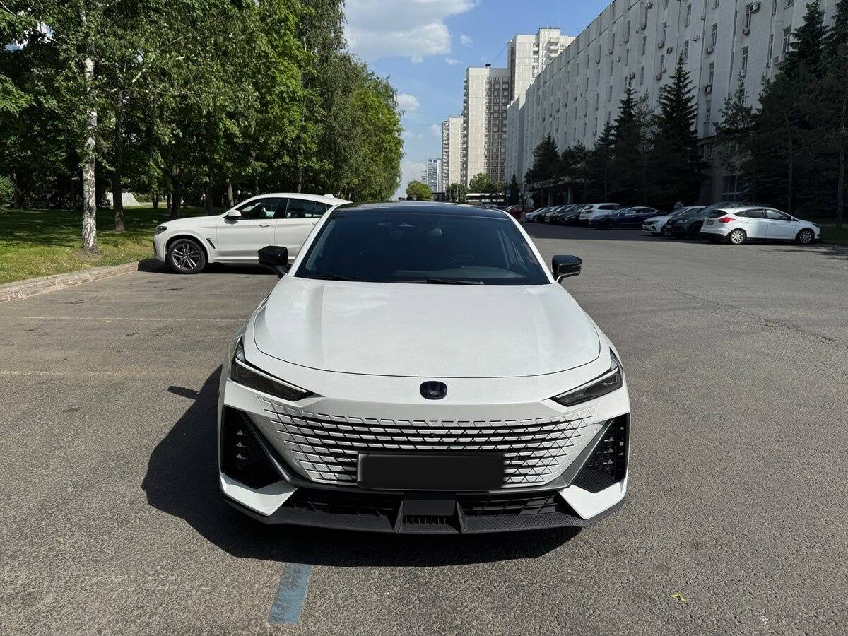 Changan UNI-V, 2024 Фото №2