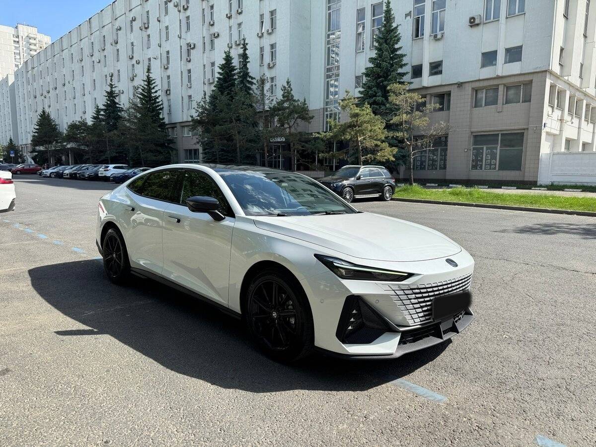 Changan UNI-V, 2024 Фото №3