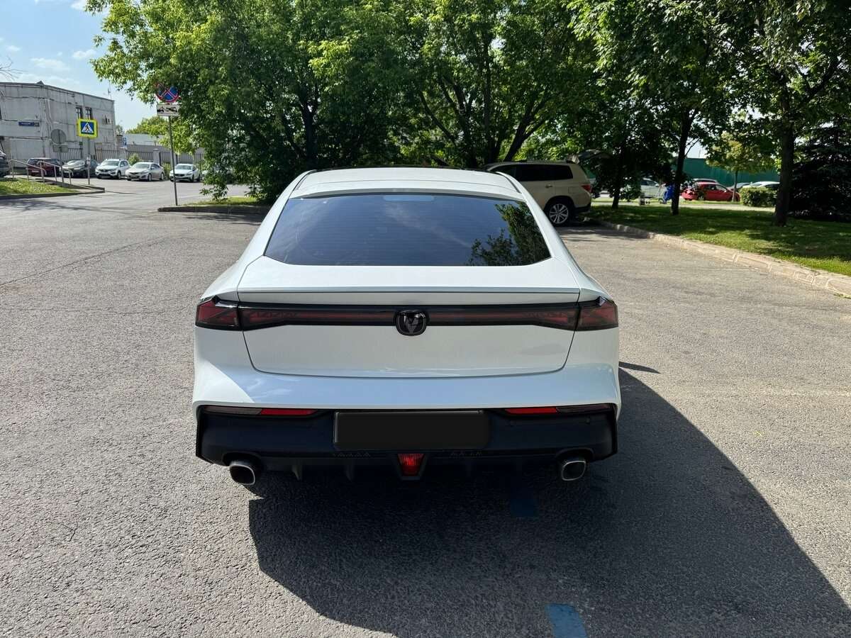 Changan UNI-V, 2024 Фото №6