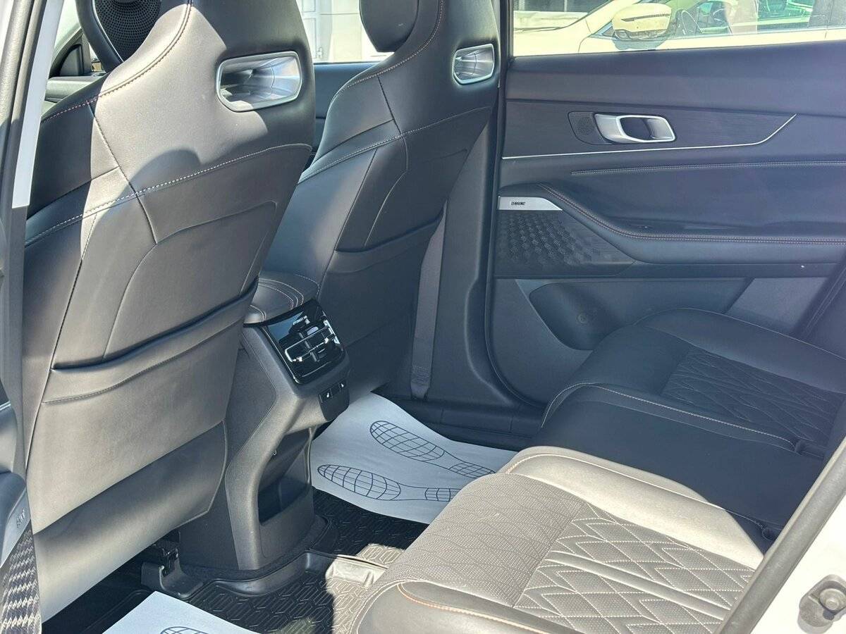 Changan UNI-K, 2023 Фото №16