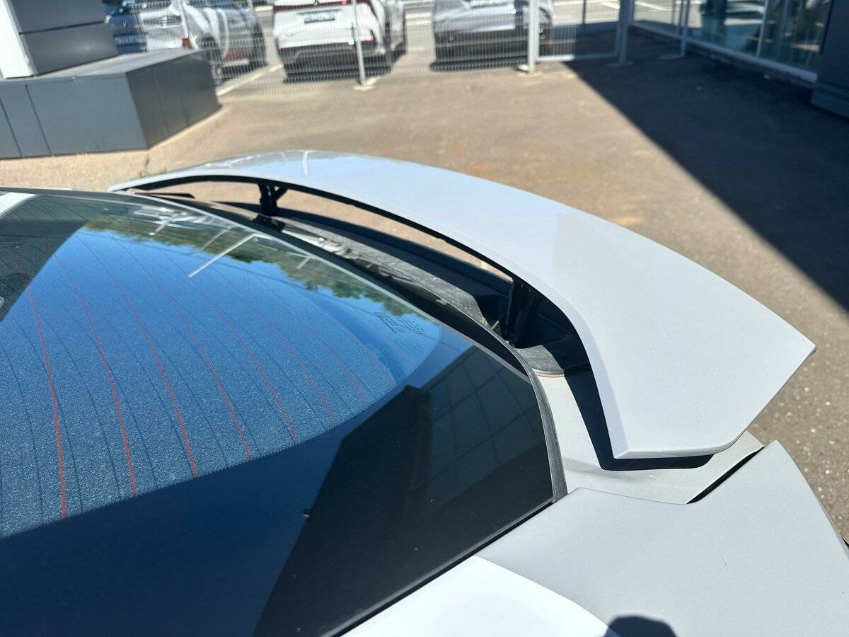 Changan UNI-V, 2024 Фото №9