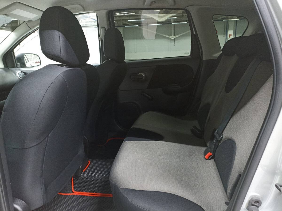 Nissan Note, 2010 Фото №12