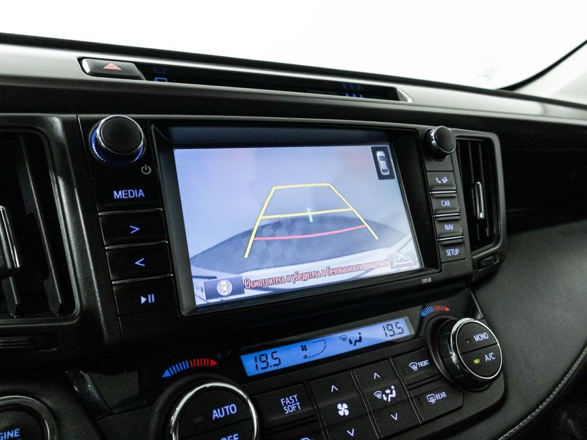 Toyota RAV4, 2018 Фото №19