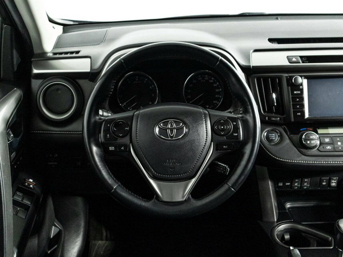 Toyota RAV4, 2017 Фото №21