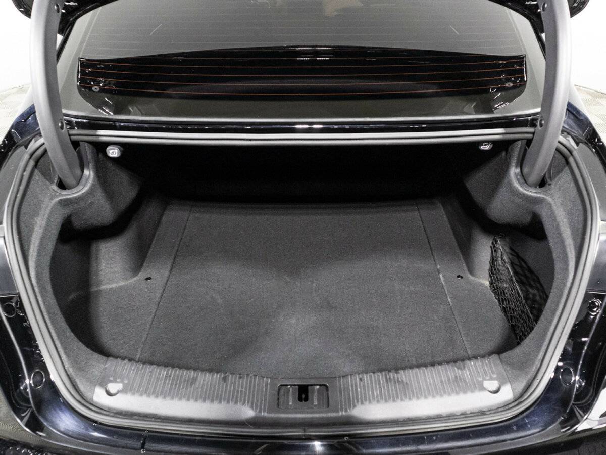 Hongqi H5, 2023 Фото №15