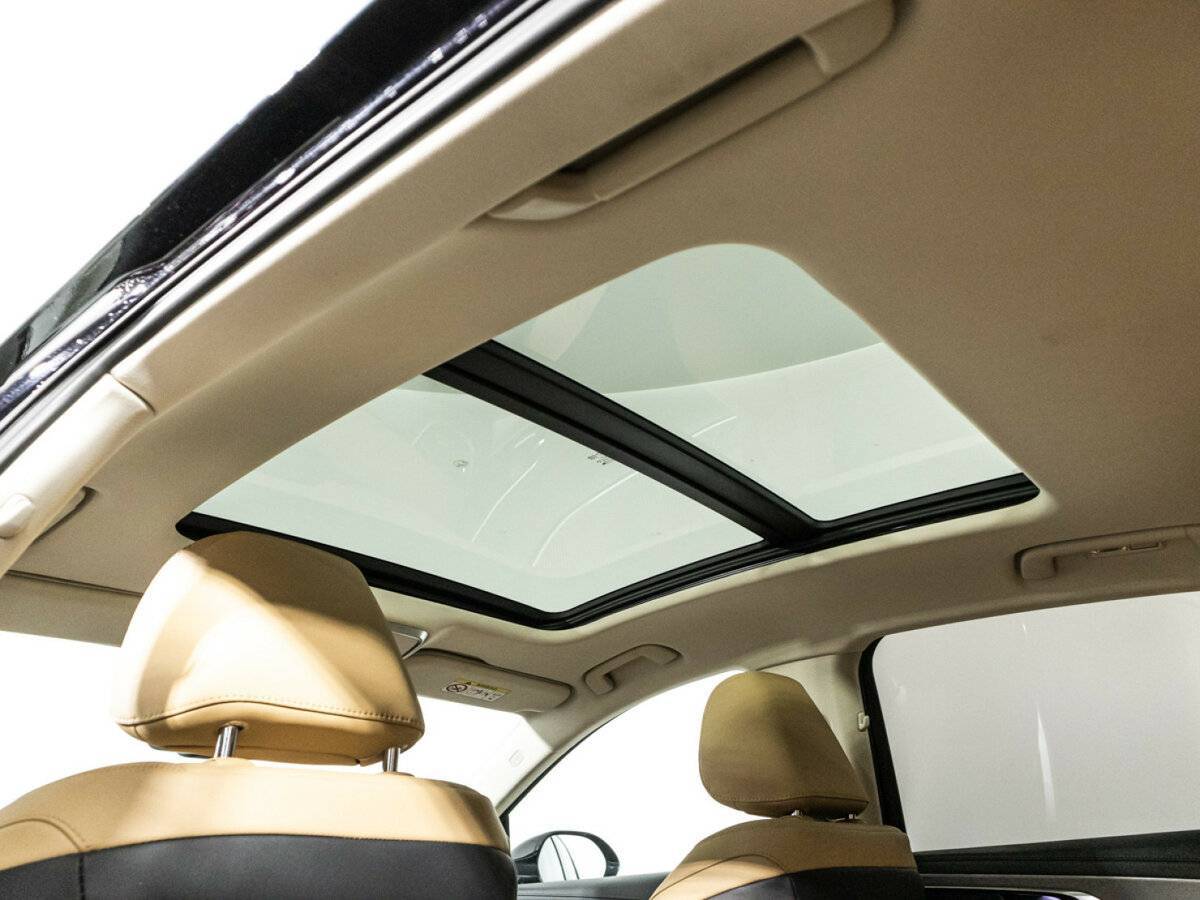 Hongqi H5, 2023 Фото №16