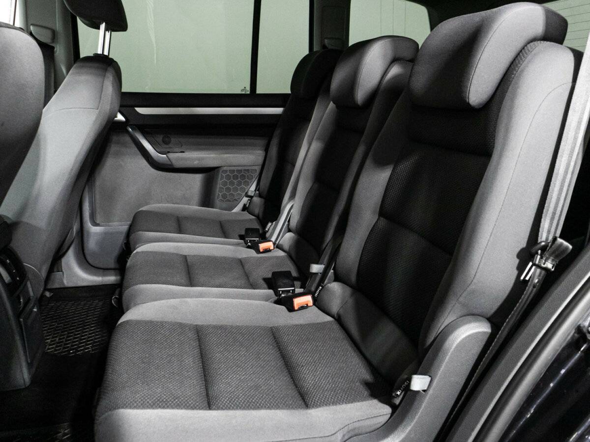 Volkswagen Touran, 2012 Фото №10