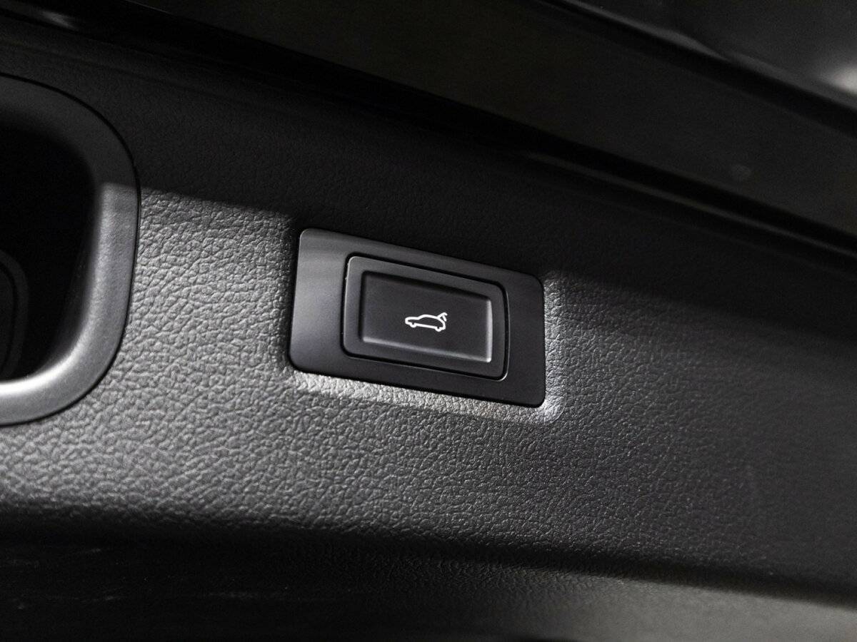 Voyah Free EVR, 2023 Фото №16