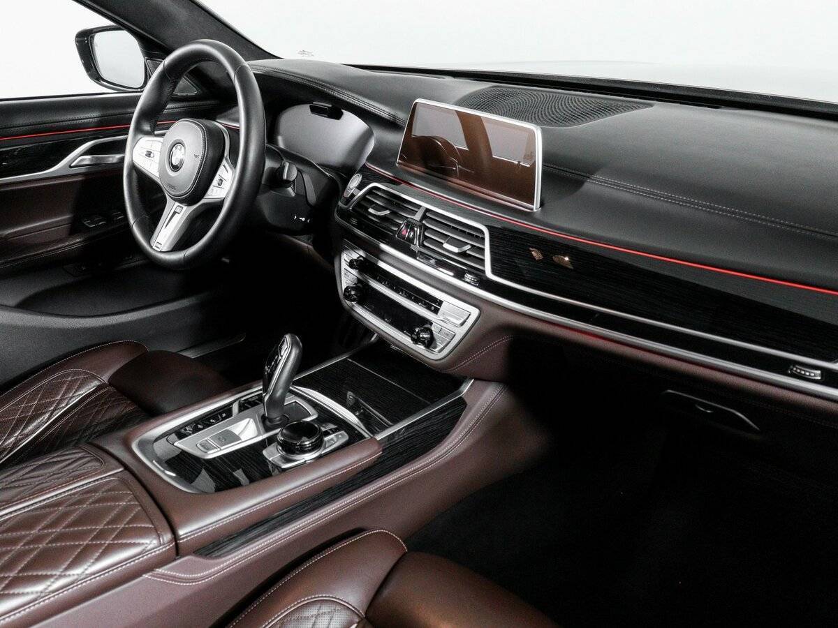 BMW 7 серии 740d xDrive, 2019 Фото №9