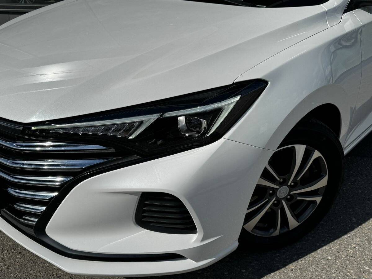 Changan Eado Plus, 2023 Фото №8