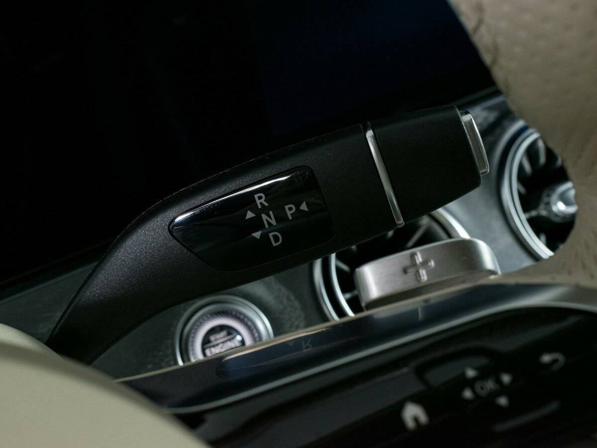 Mercedes-Benz E-Класс 200, 2021 Фото №14