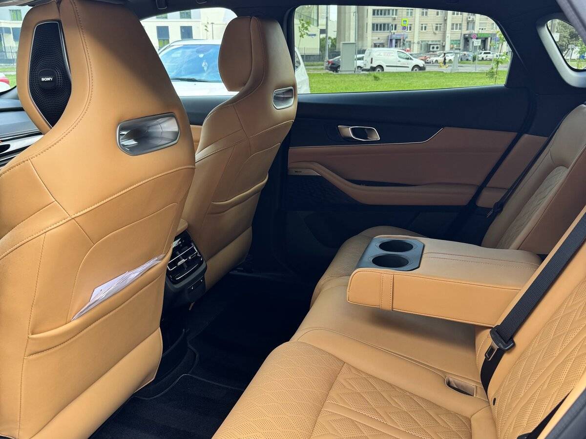 Changan UNI-K, 2023 Фото №8