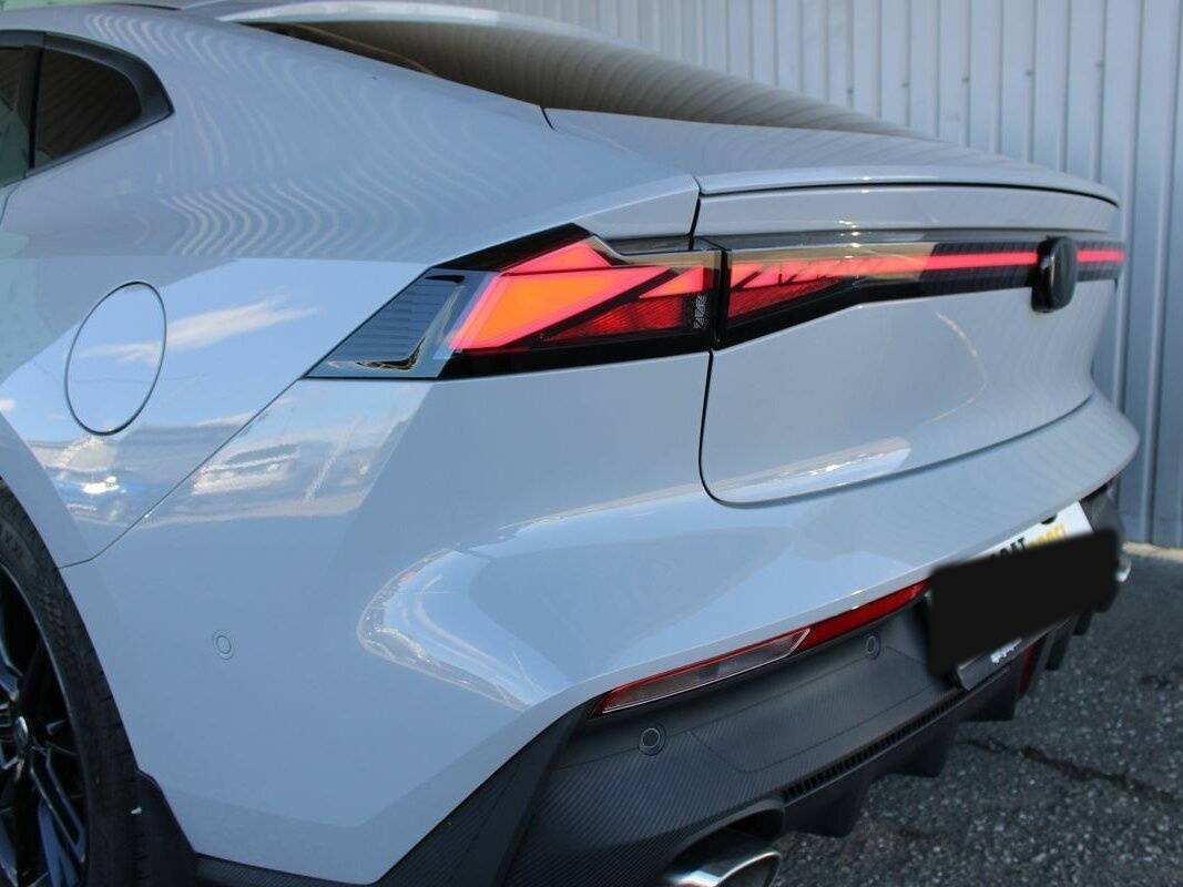 Changan UNI-V, 2023 Фото №10