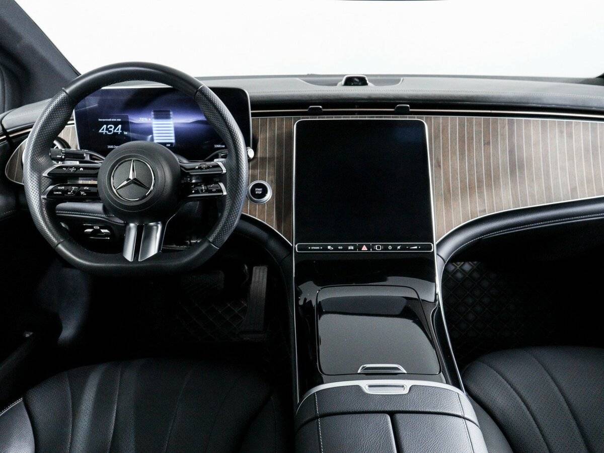 Mercedes-Benz EQE 350, 2022 Фото №12