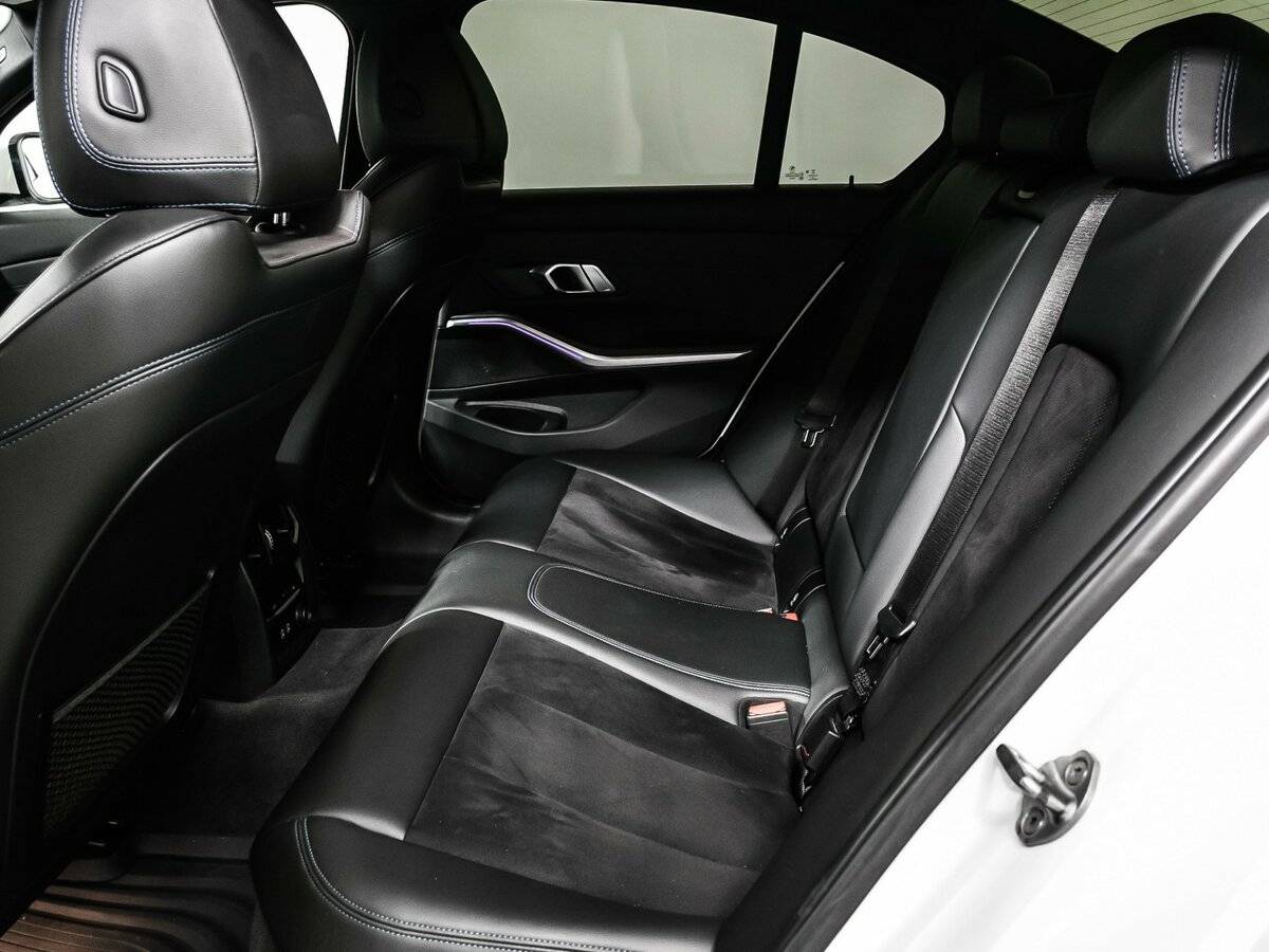 BMW 3 серии 320d, 2019 Фото №12