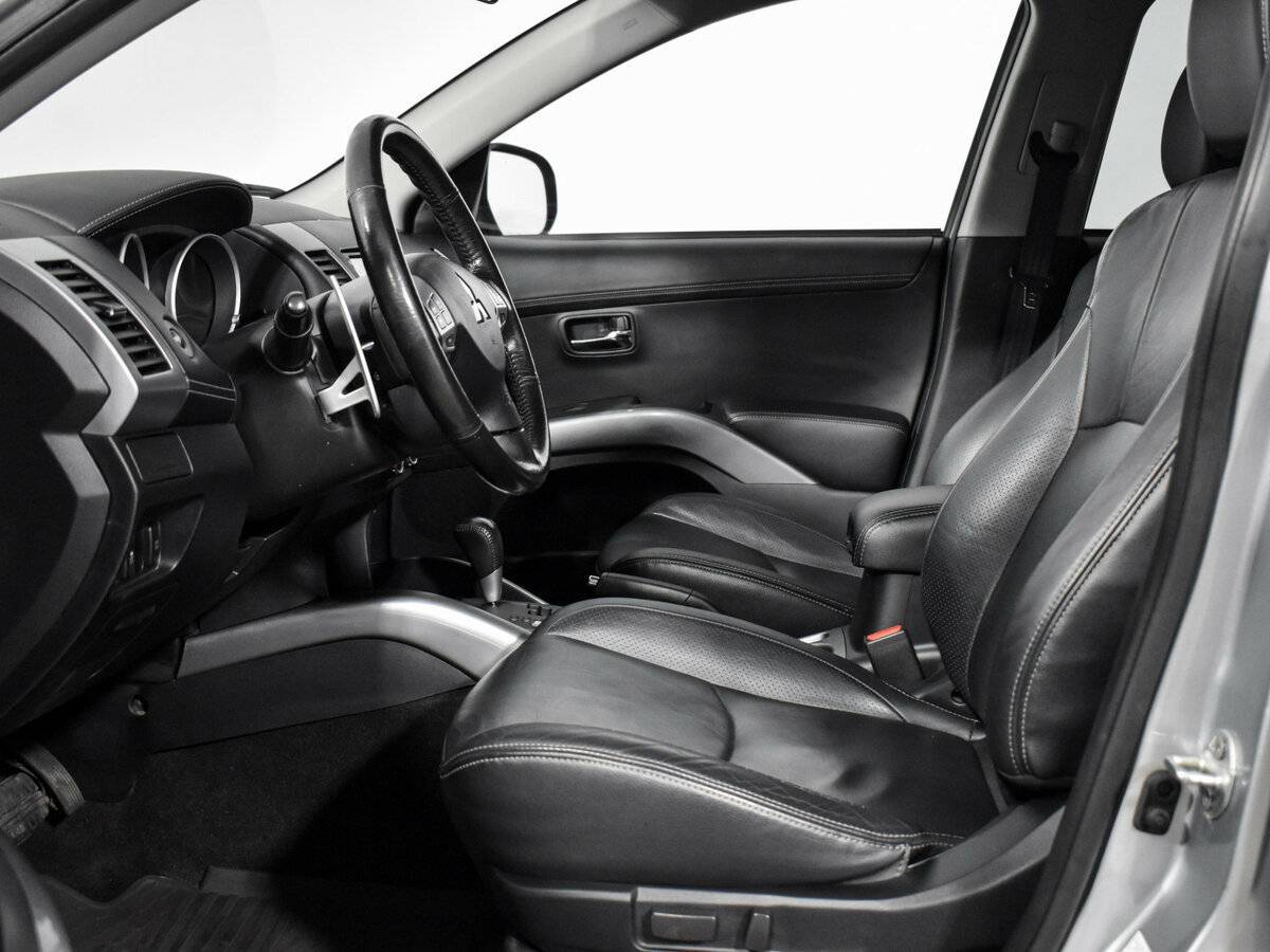 Mitsubishi Outlander, 2011 Фото №10