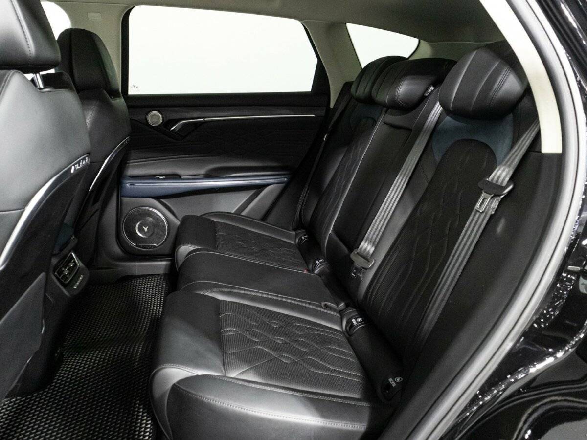 Voyah Free EVR, 2022 Фото №10