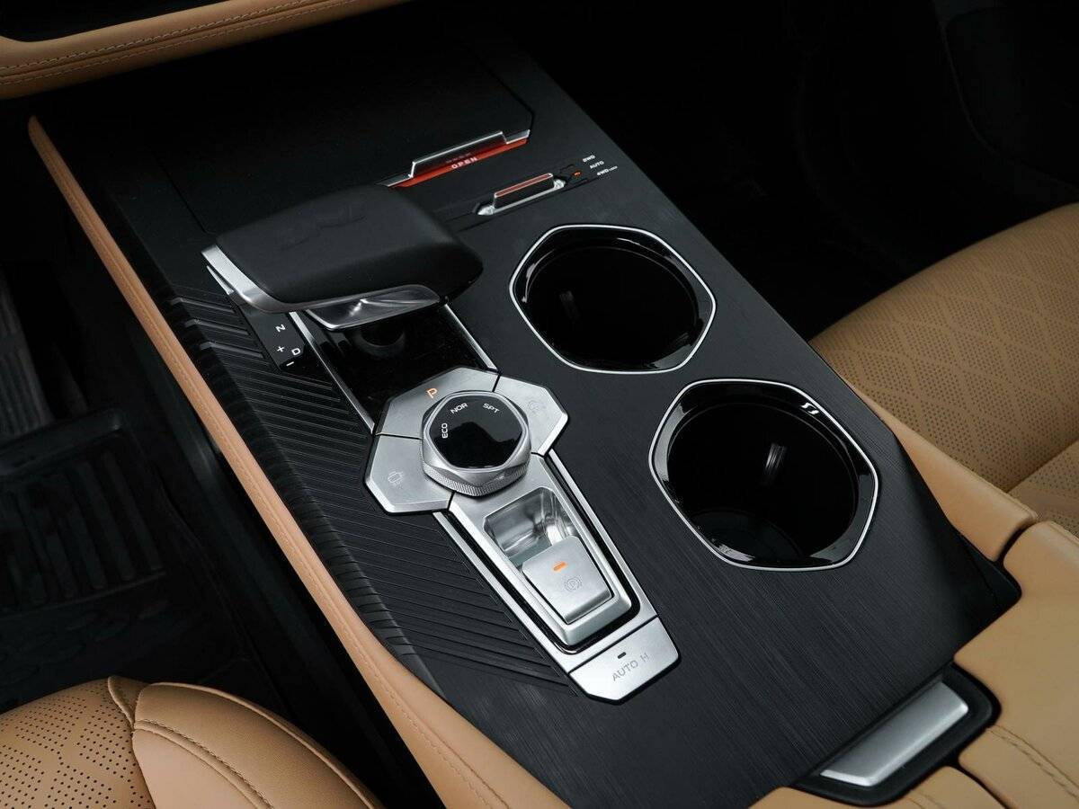 Changan UNI-K, 2024 Фото №23