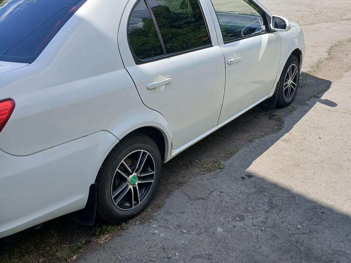 FAW V5, 2013 Фото №2