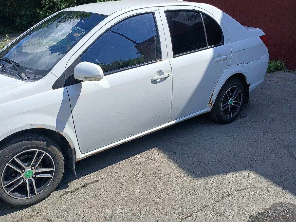 FAW V5, 2013 Фото №4