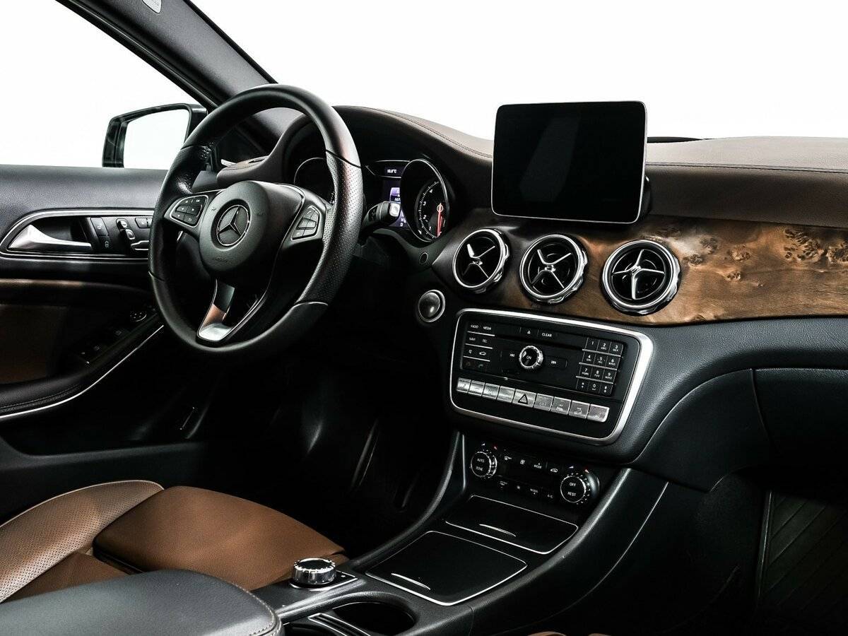 Mercedes-Benz GLA 250, 2018 Фото №9