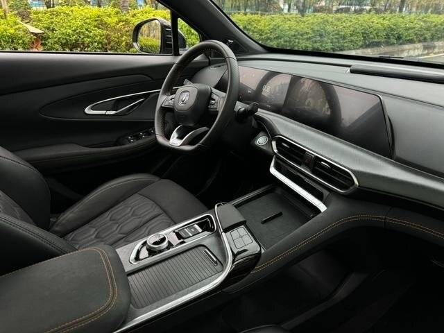 Changan UNI-T, 2022 Фото №14