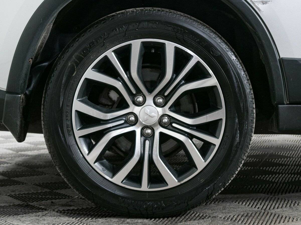 Mitsubishi Outlander, 2015 Фото №18