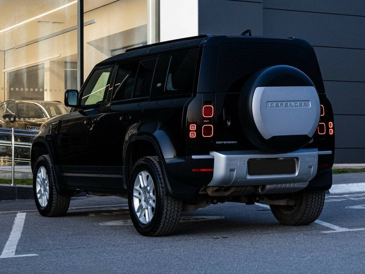 Land Rover Defender 110, 2021 - 60 783 км. | Фото №7