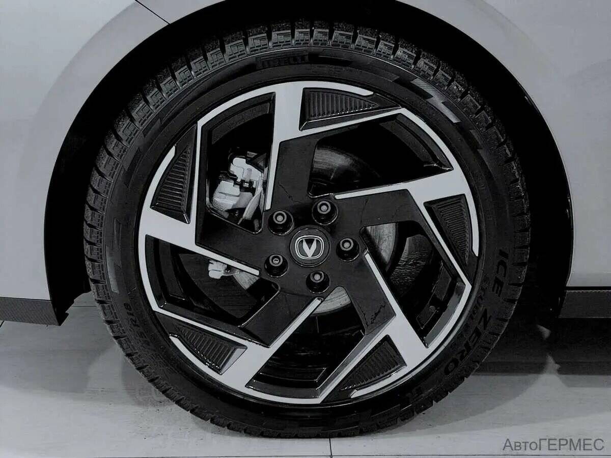 Changan Lamore, 2023 Фото №15