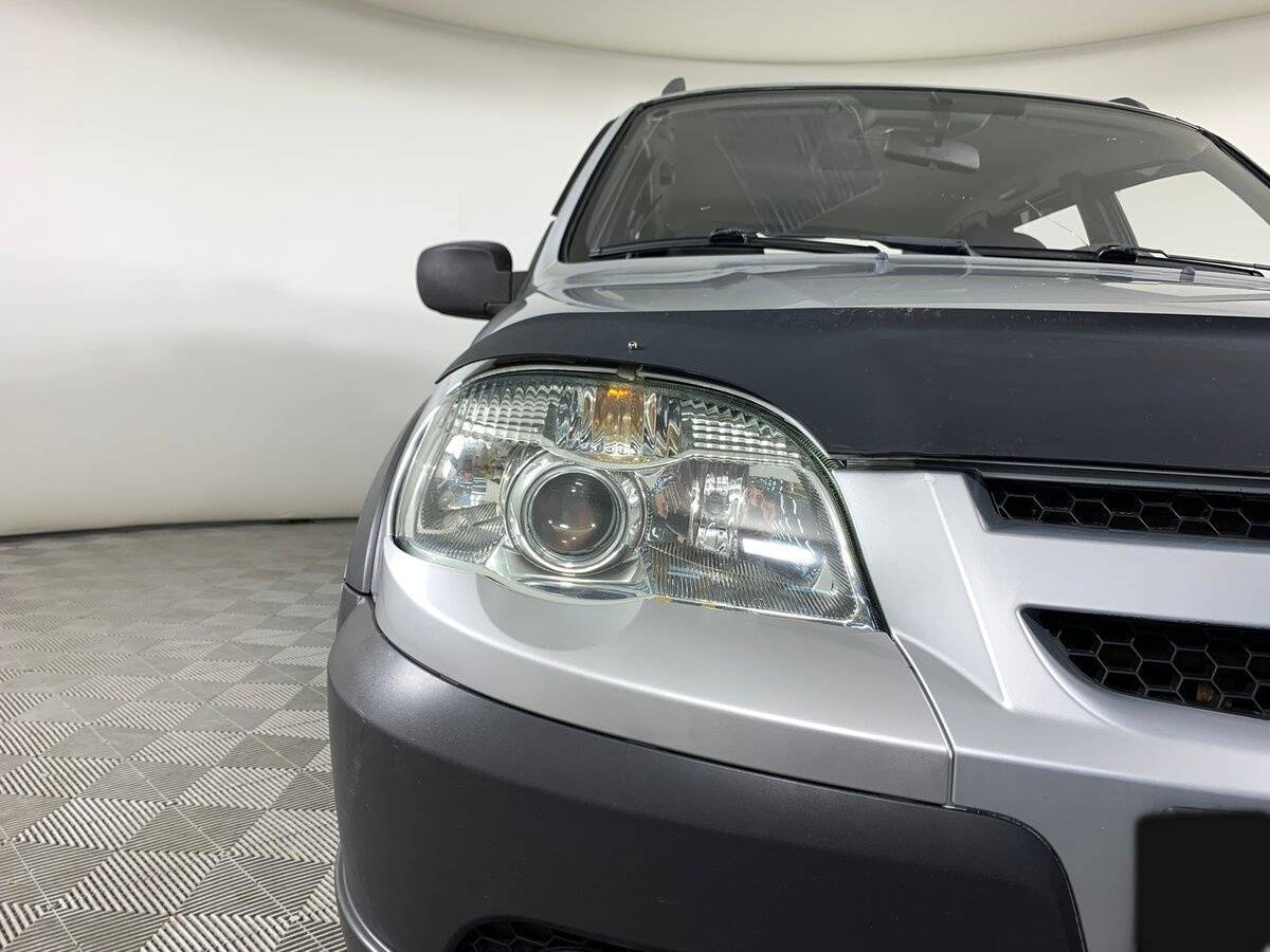 Chevrolet Niva, 2011 Фото №10