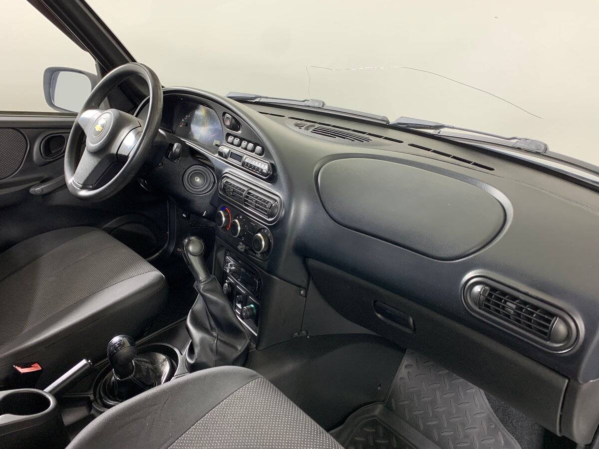 Chevrolet Niva, 2011 Фото №13