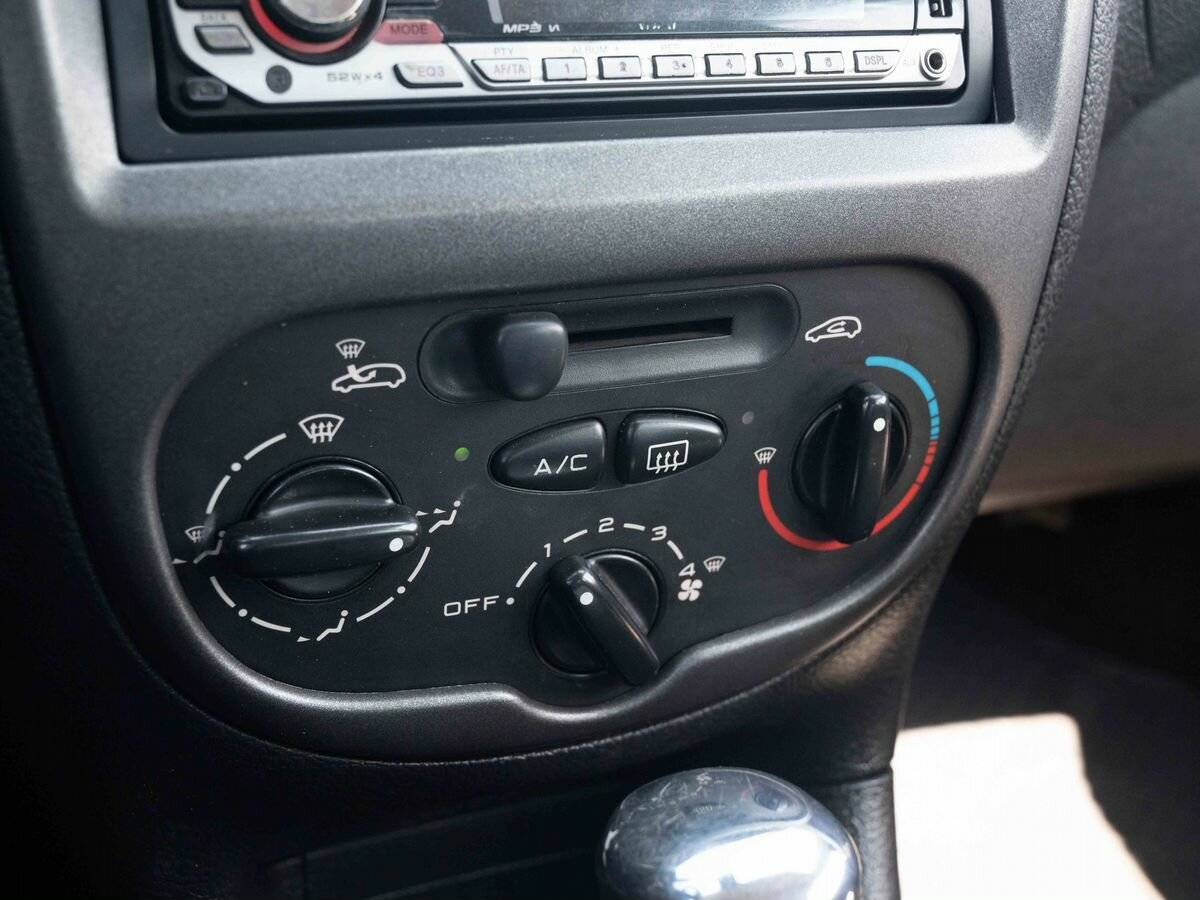 Peugeot 206, 2008 Фото №18