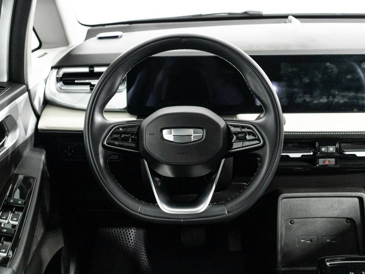 Geely Geometry E 39.4 kWh, 2022 Фото №17