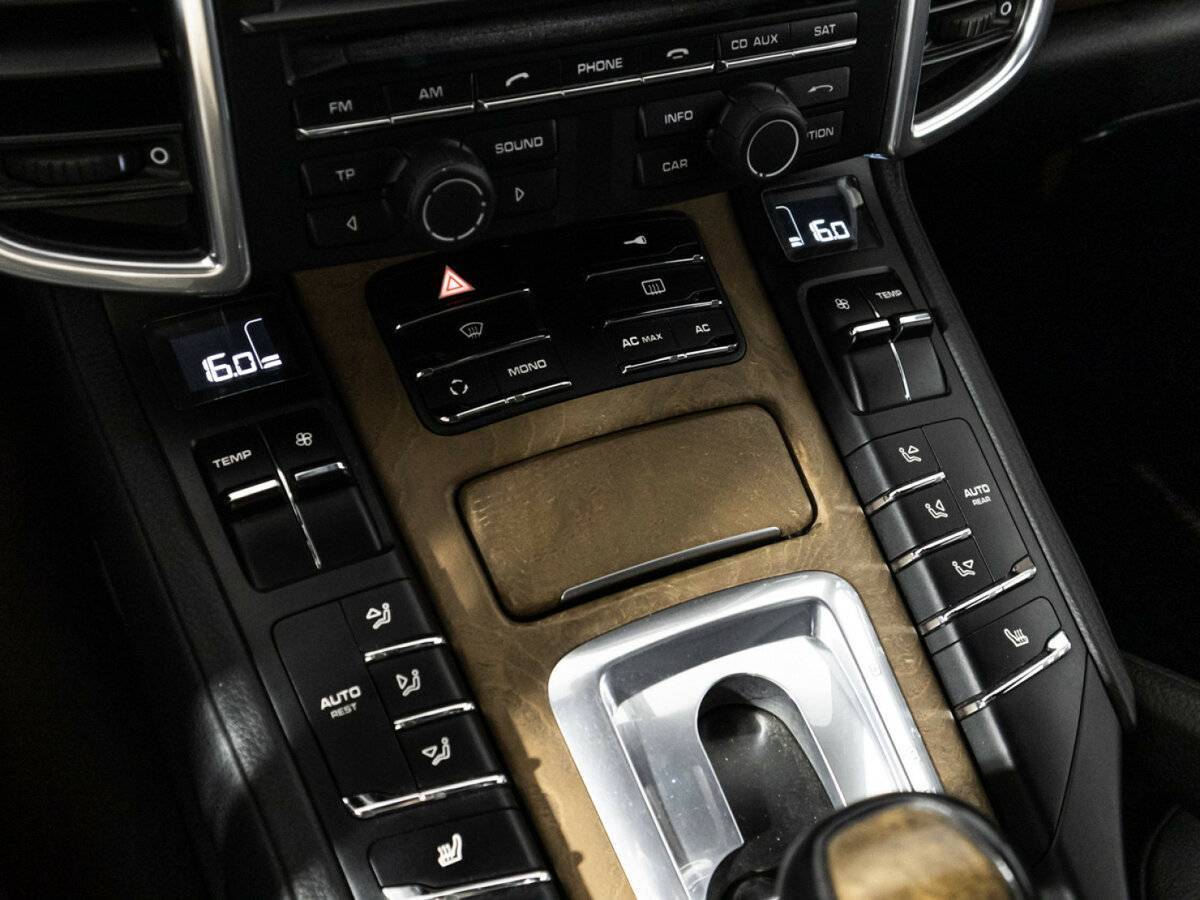 Porsche Cayenne, 2011 Фото №21