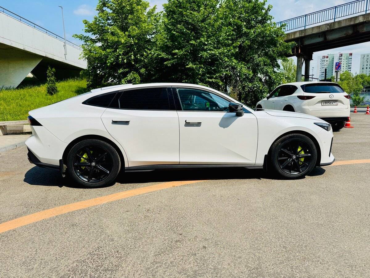 Changan UNI-V, 2023 Фото №2