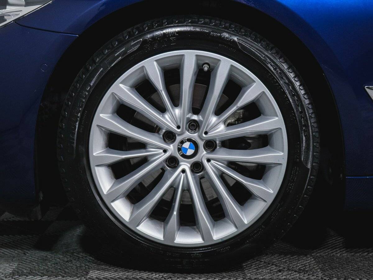 BMW 5 серии 520d xDrive, 2018 Фото №15