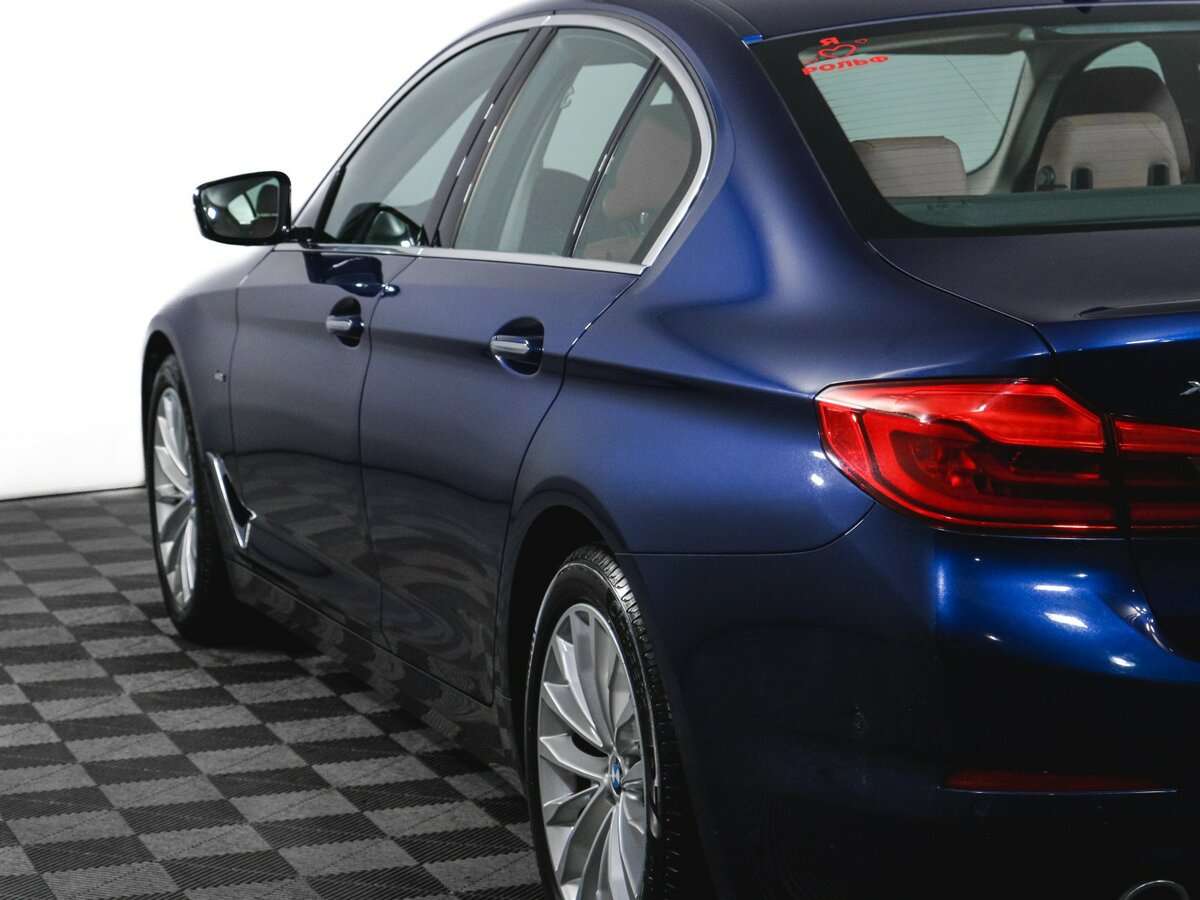 BMW 5 серии 520d xDrive, 2018 Фото №20