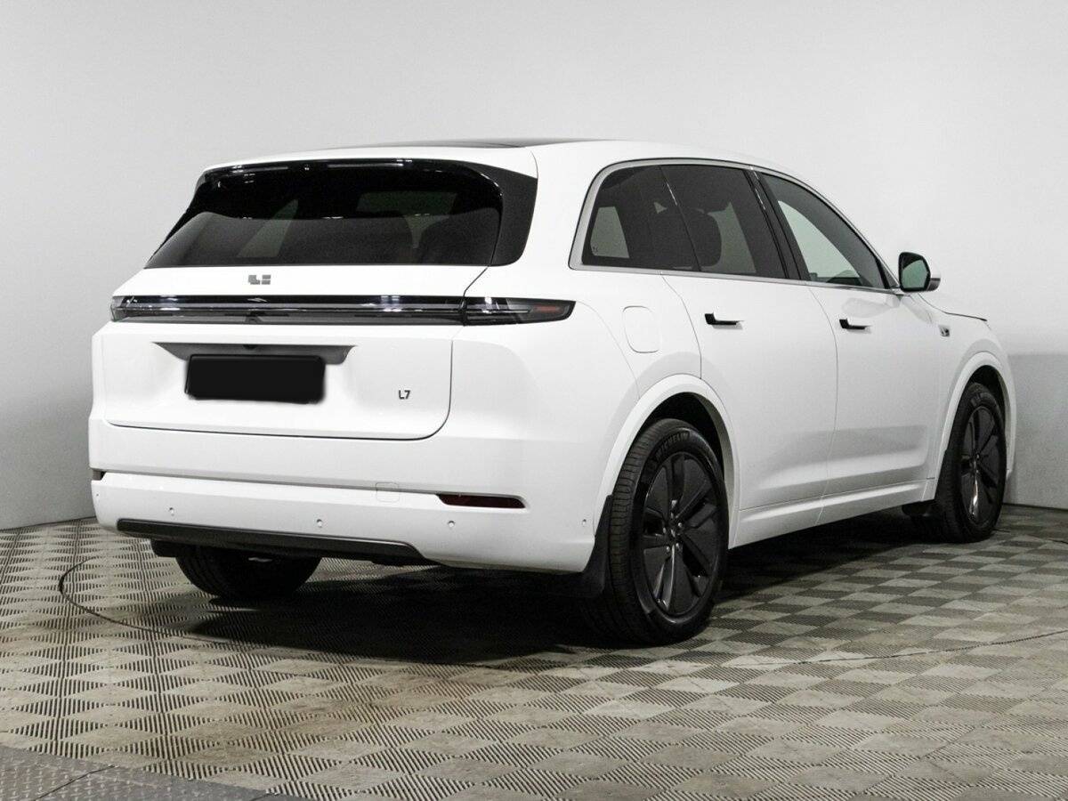 Lixiang L7 52.3 kWh, 2024 - 18 965 км. | Фото №5