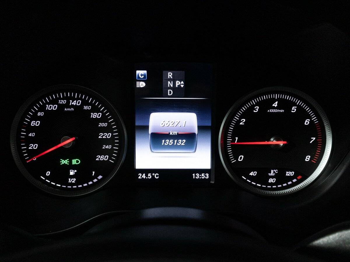 Mercedes-Benz GLC 300, 2018 Фото №12