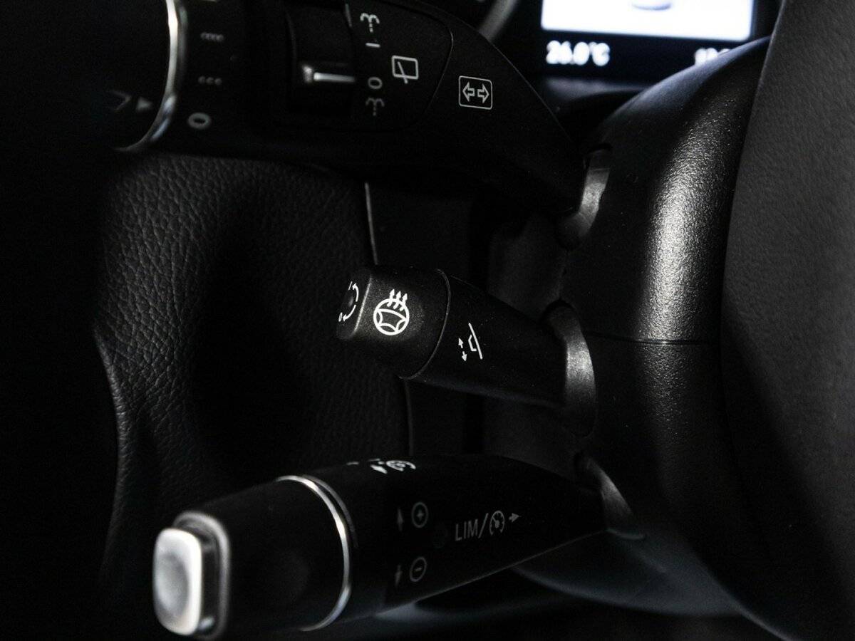 Mercedes-Benz GLC 300, 2018 Фото №24