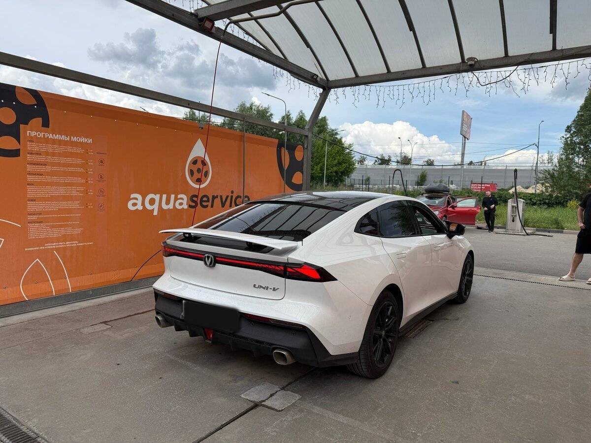 Changan UNI-V, 2023 - 31 500 км. | Фото №5